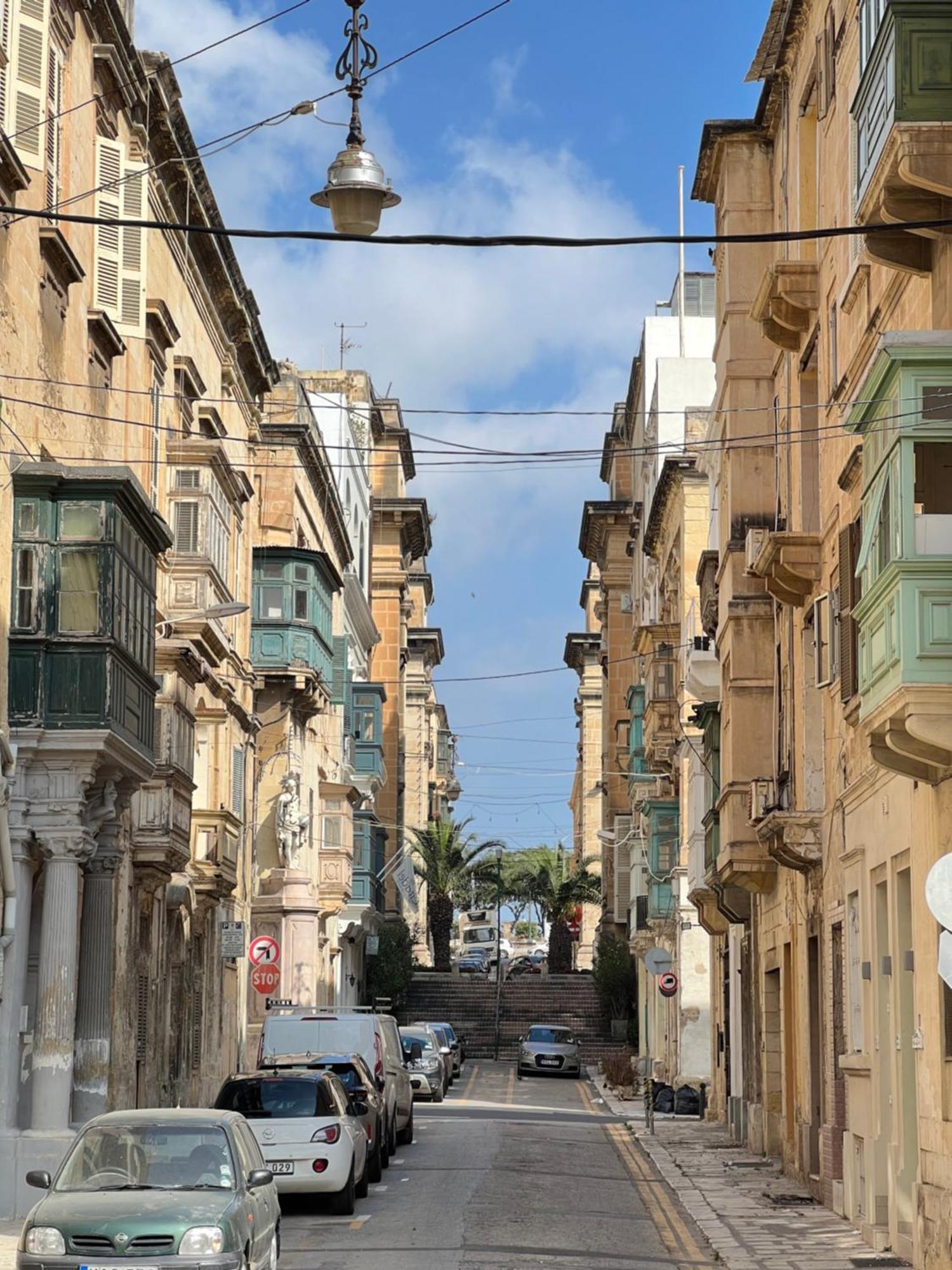 Valletta Waterfront Backyard Flat By Arcobnb Floriana Esterno foto